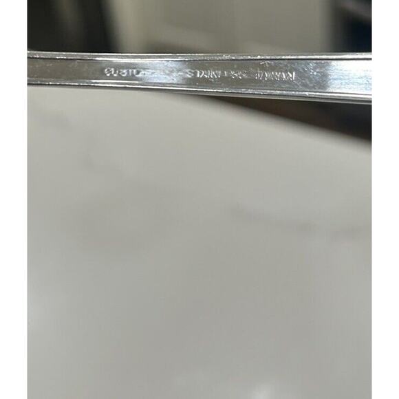 Vtg Set of 4 Fleur de Lis Serving Pieces Stainless Flatware Taiwan Customcraft - Picture 4 of 6